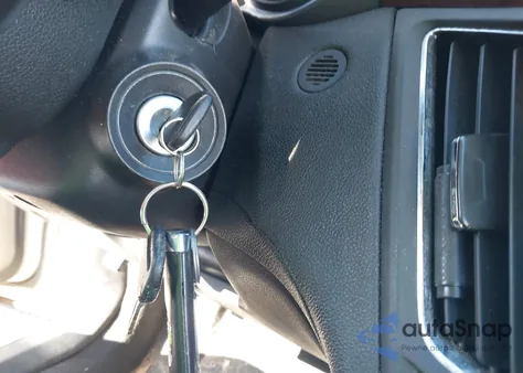 2010 Cadillac Cts Luxury from USA, damaged, VIN 1G6DE5EG0A0105633